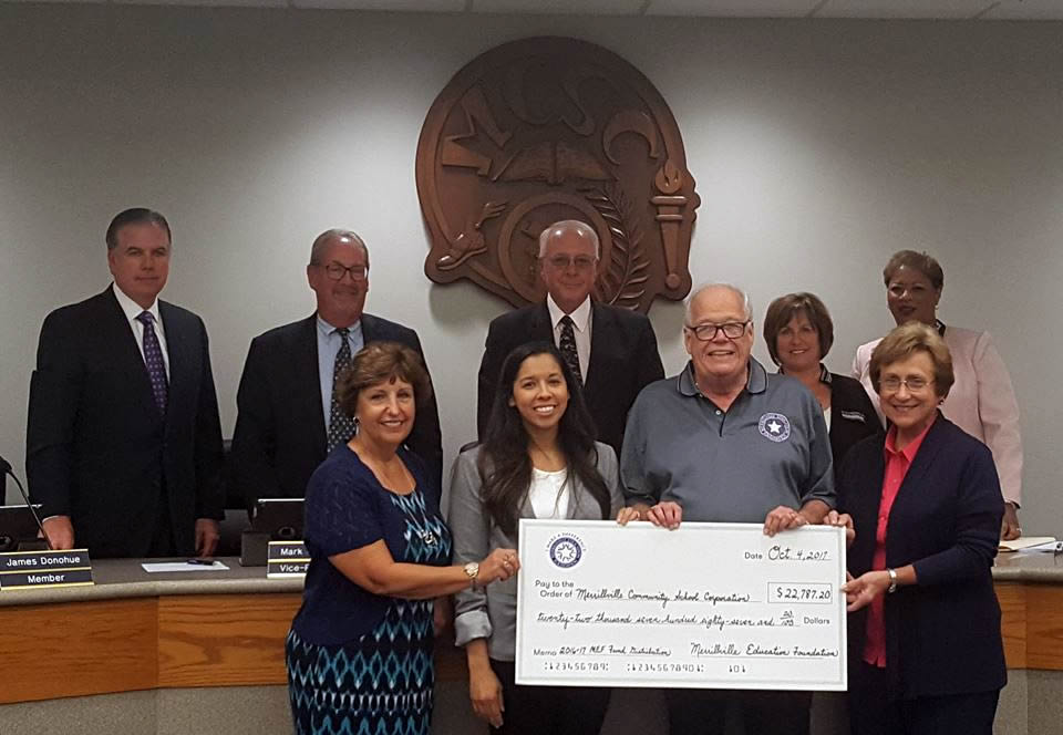 MEF presents funds to MCSC School Board